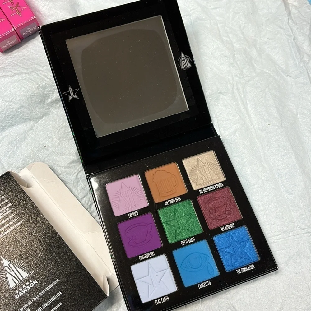 Jeffree Star cosmetics mini controversy by Shane Dawson eyeshadow collection New